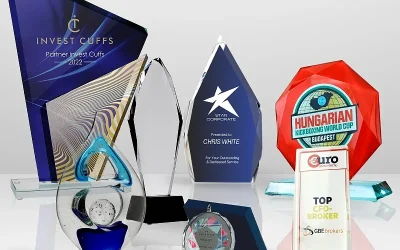 Custom Glass Trophies & Awards Printing